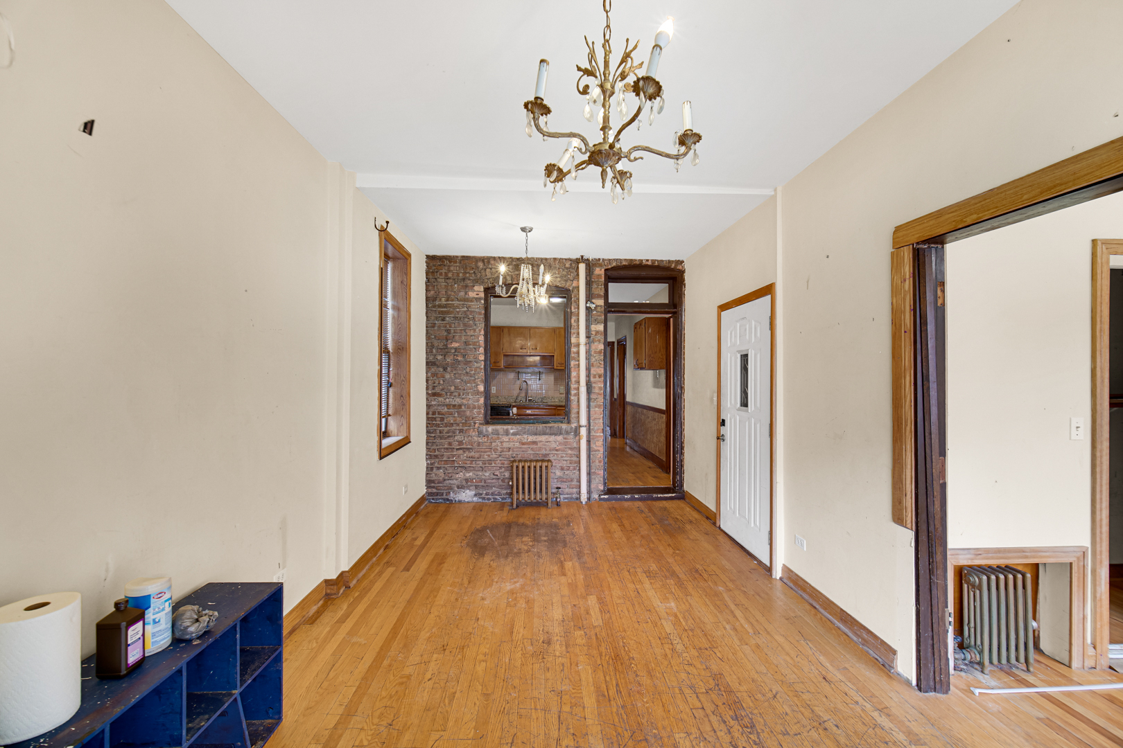 5753 N Washtenaw Avenue Property Photo 25