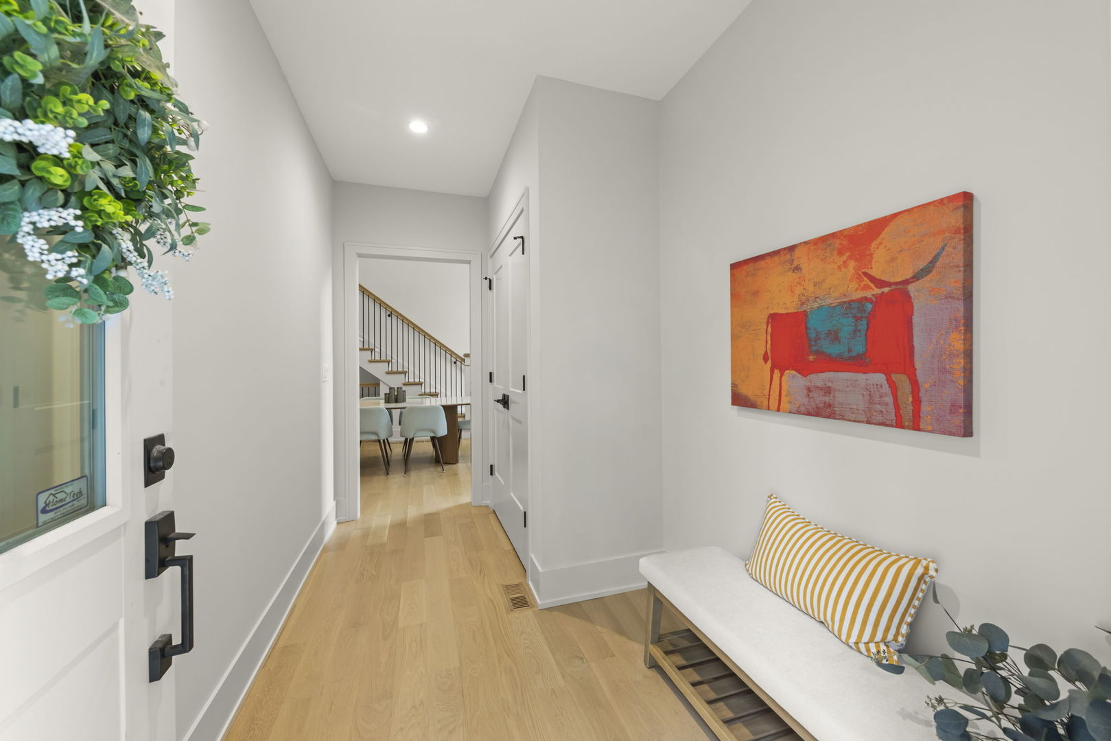 820 E Franklin Avenue Property Photo 3