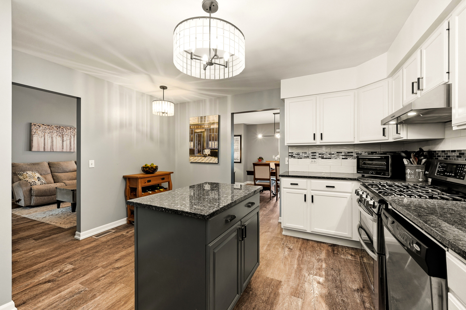 365 Inner Circle Drive Property Photo 6