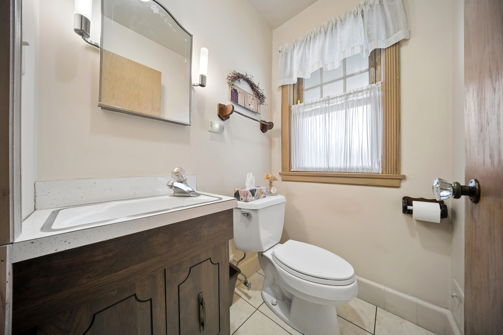 6631 N Caldwell Avenue Property Photo 17