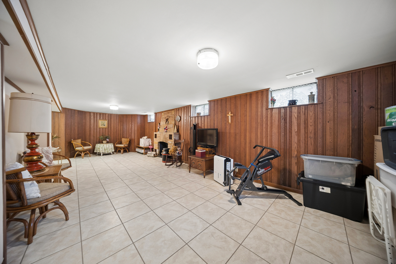 6631 N Caldwell Avenue Property Photo 21