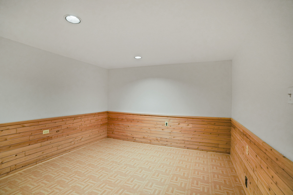 1419 W Saint James Place Property Photo 21