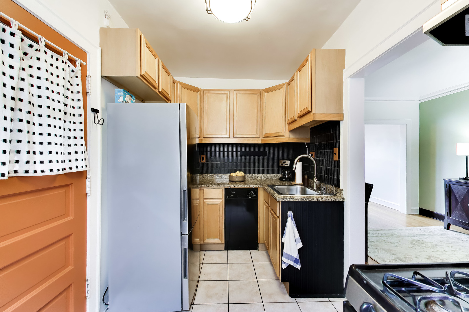 1750 W Granville Avenue 2a Property Photo 15
