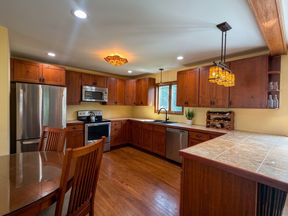 3108 Park Drive Property Photo 4