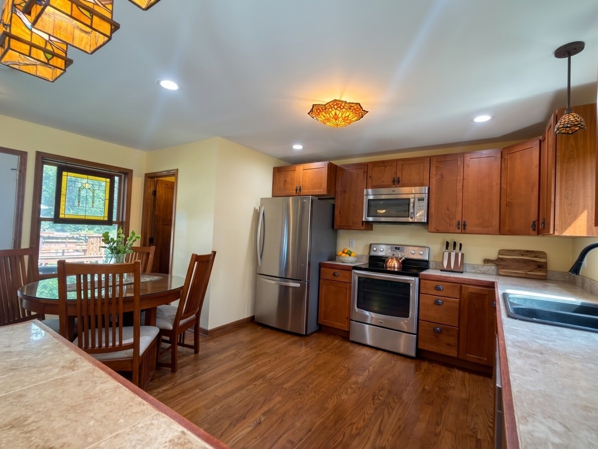3108 Park Drive Property Photo 5