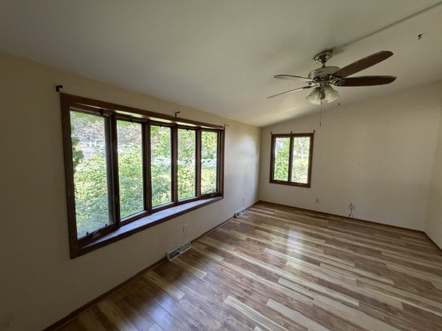 120 W Pacific Street Property Photo 2