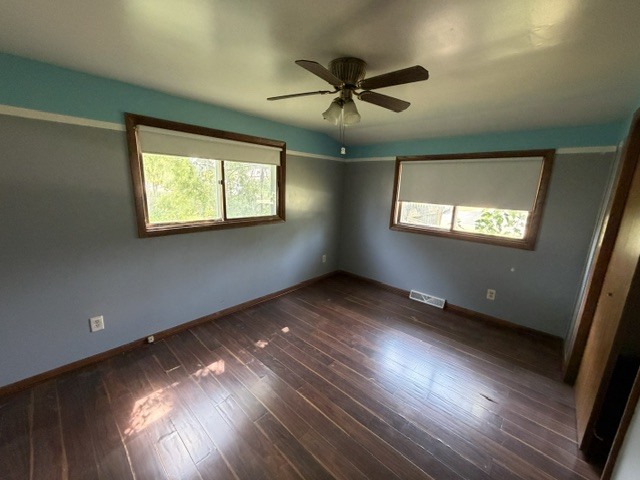 120 W Pacific Street Property Photo 8