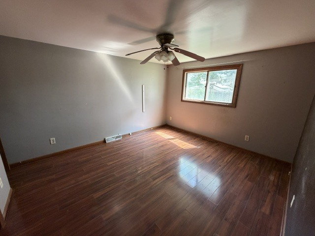 120 W Pacific Street Property Photo 11