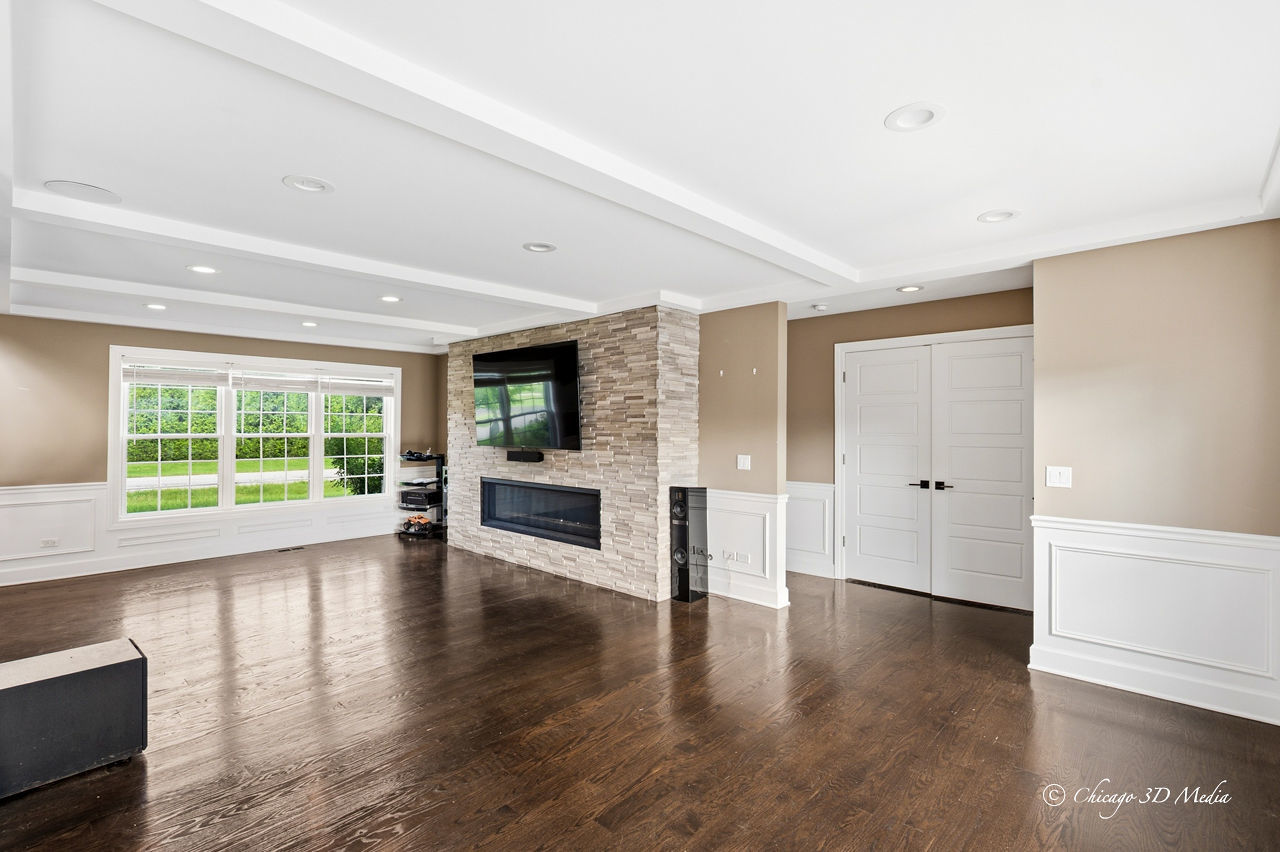 201 Rue Touraine Property Photo 9