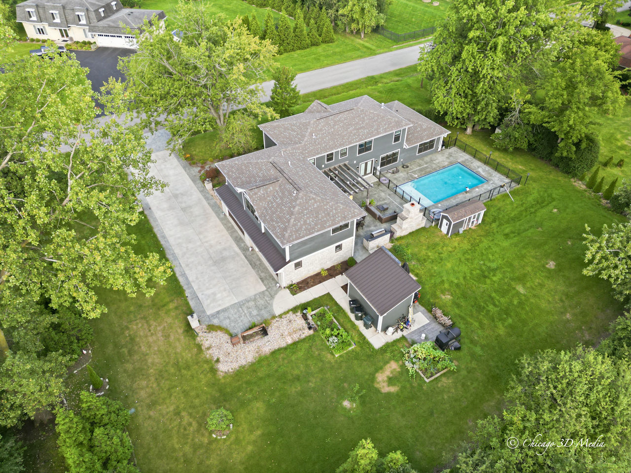 201 Rue Touraine Property Photo 39