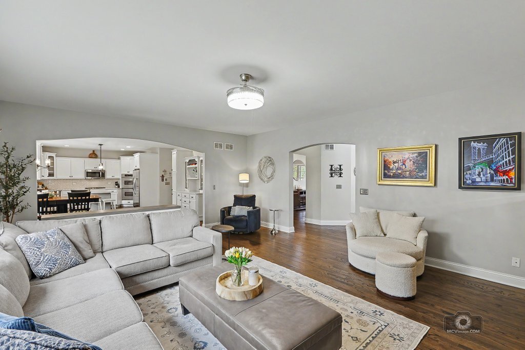 11818 Grove Court Property Photo 11