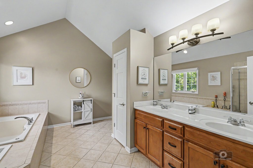 11818 Grove Court Property Photo 22
