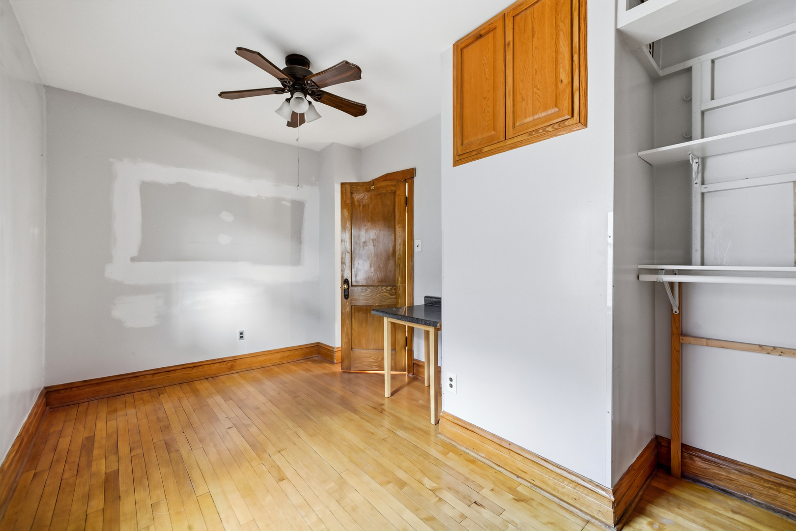 1809 S 47th Court Property Photo 5