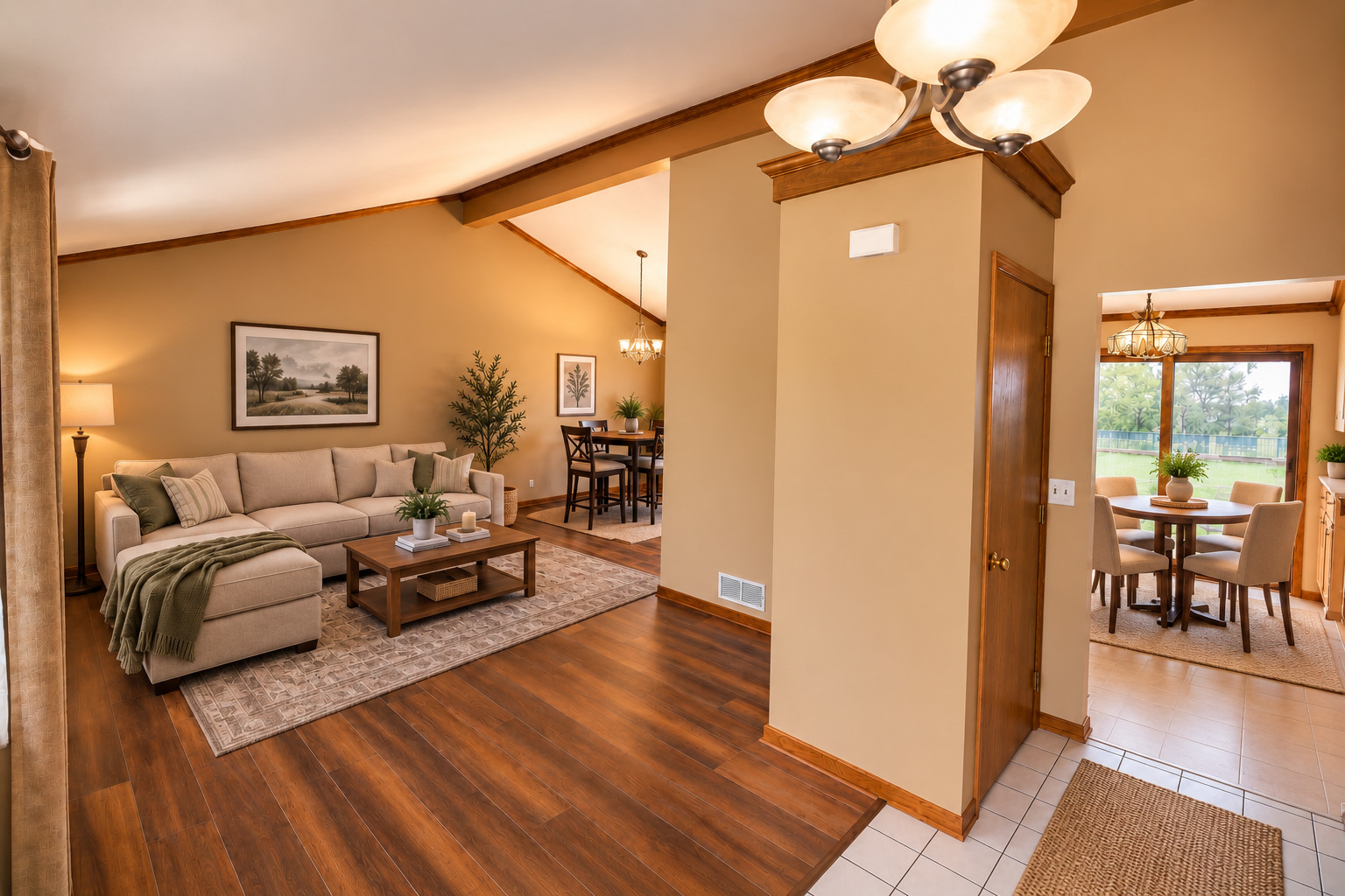 2212 Susanna Way Property Photo 5