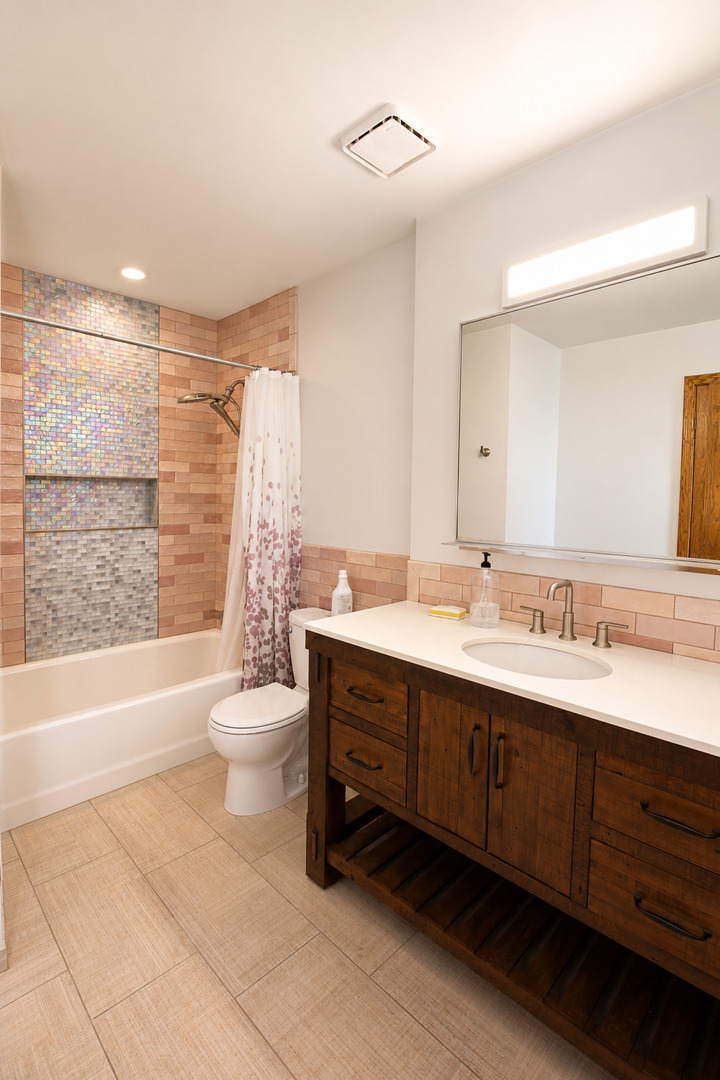 2212 Susanna Way Property Photo 14