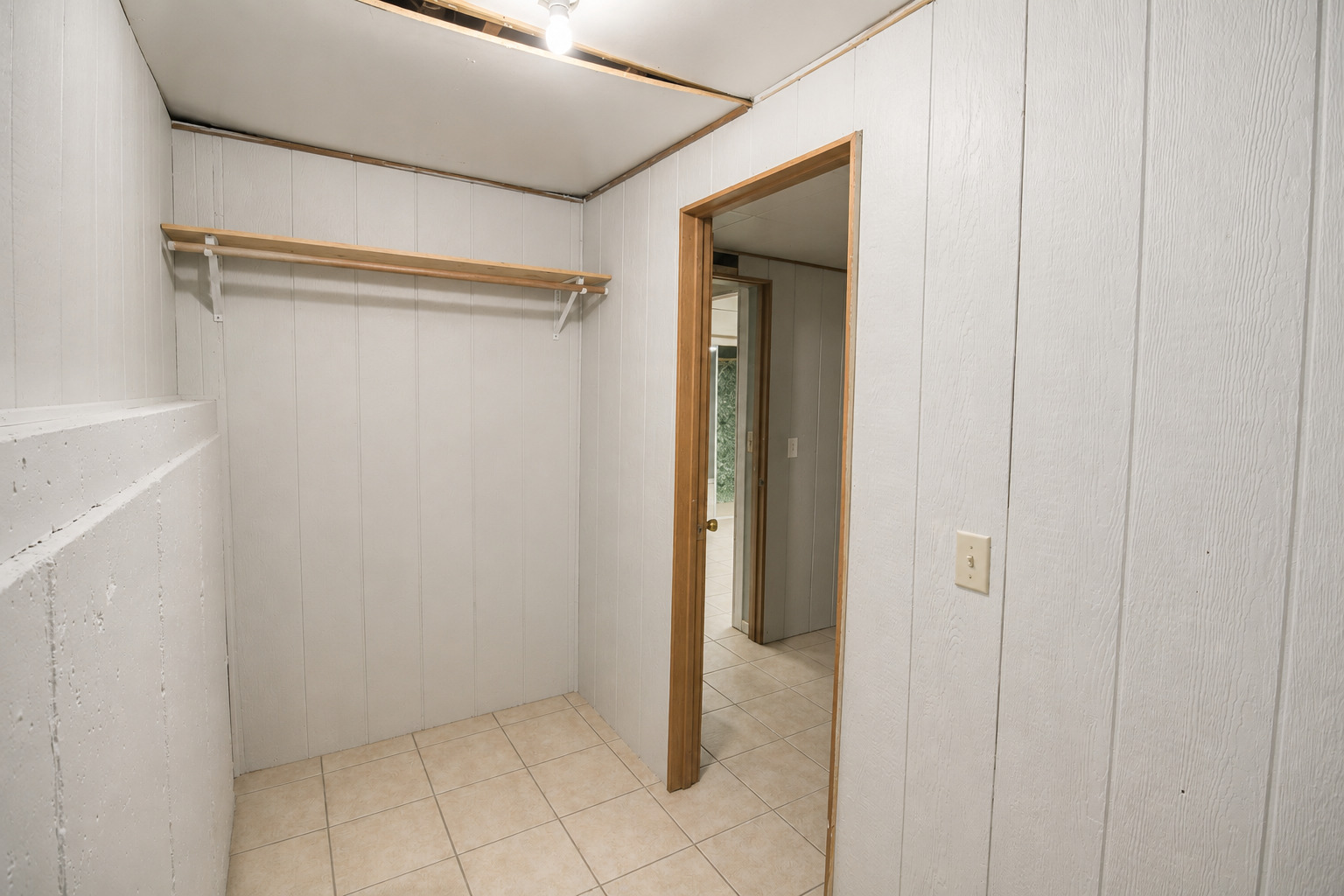 2212 Susanna Way Property Photo 19