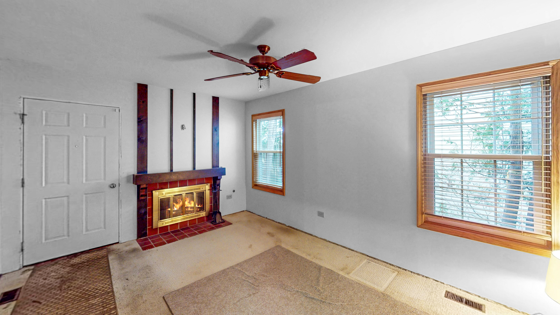 1460 Walden Circle Property Photo 7