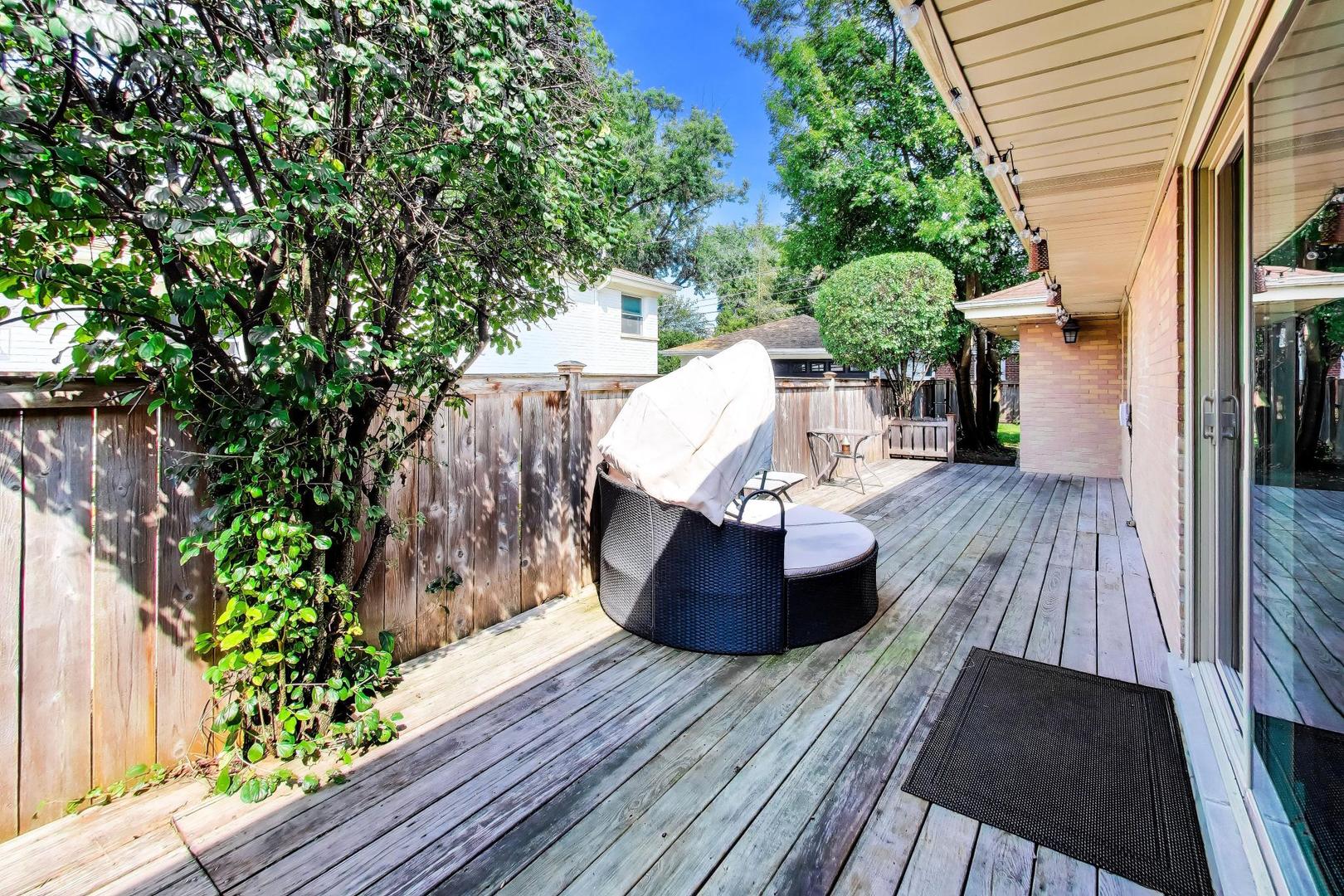 901 Park Plaine Avenue Property Photo 15