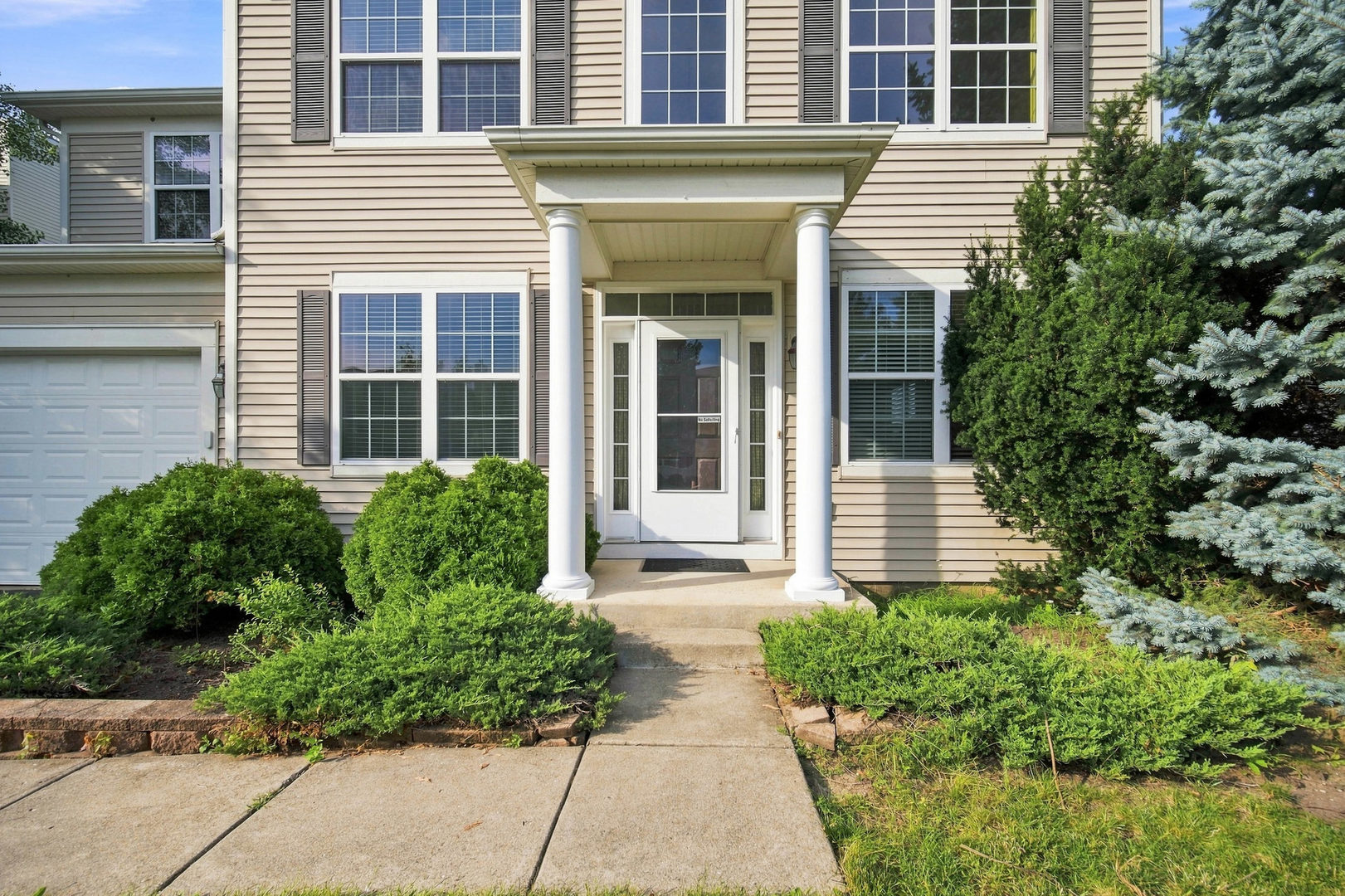 2509 Bluewater Drive Property Photo 4