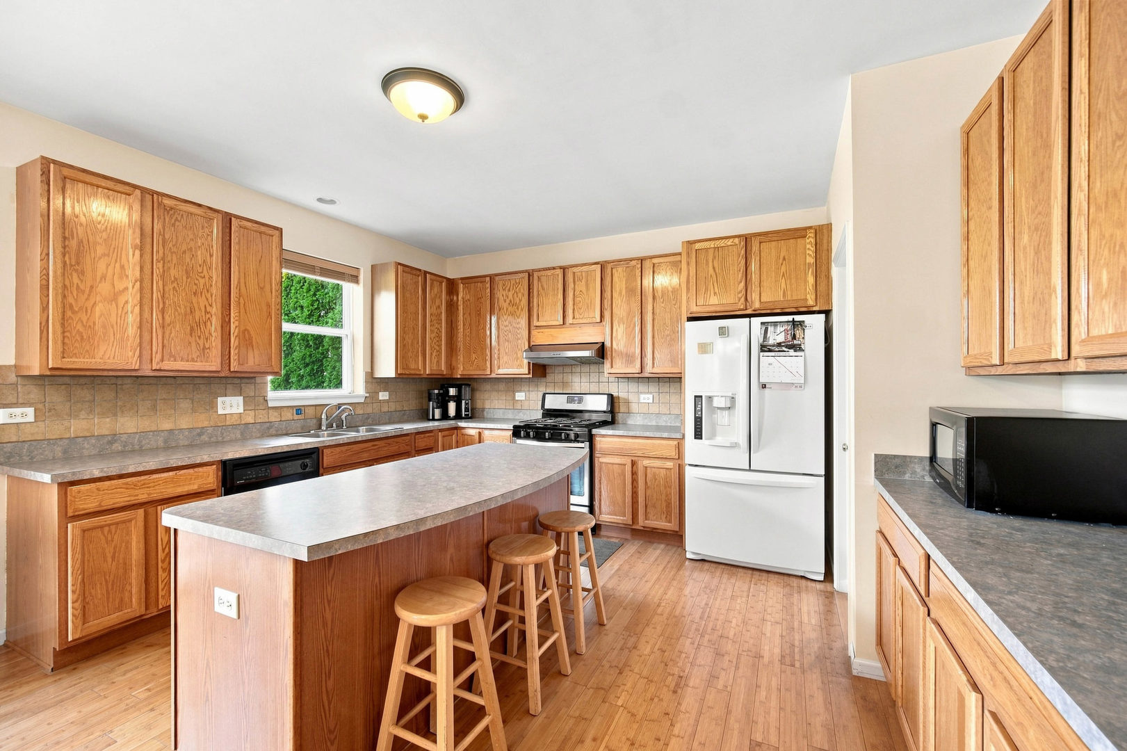 2509 Bluewater Drive Property Photo 11