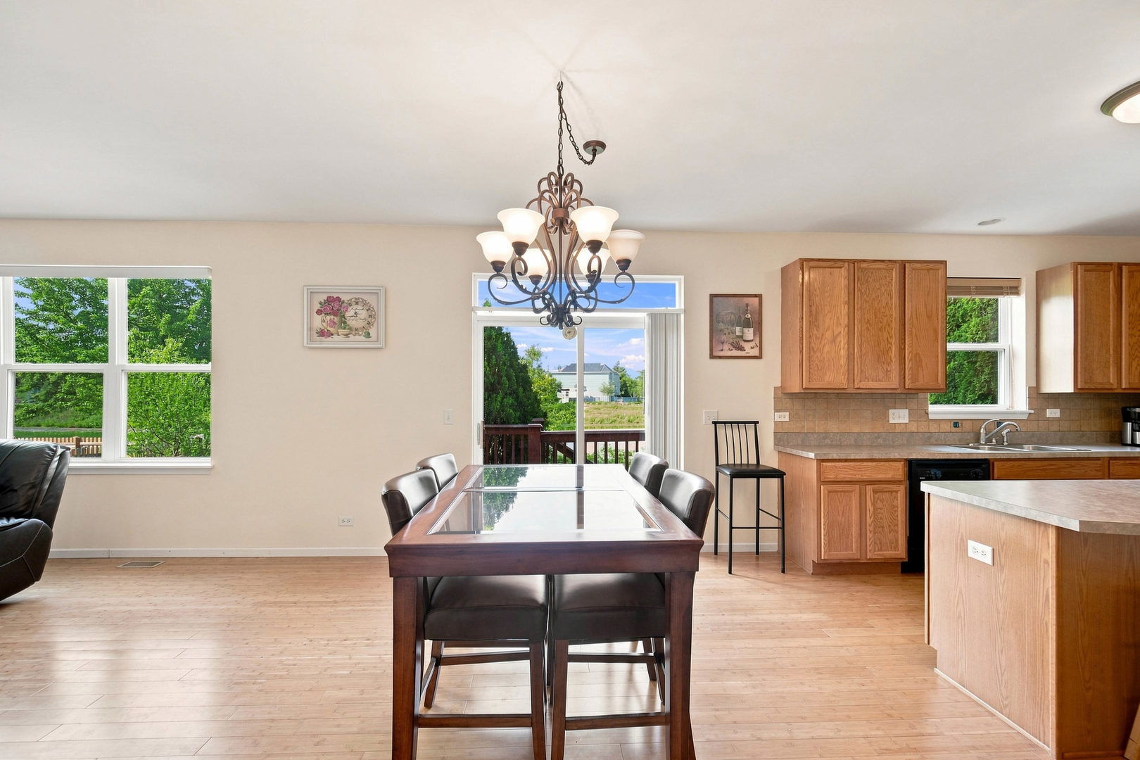 2509 Bluewater Drive Property Photo 14