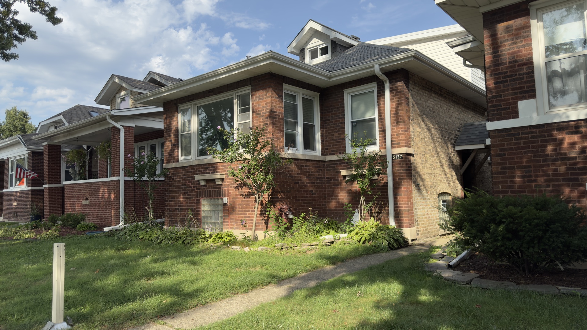 5137 N Menard Avenue Property Photo 2