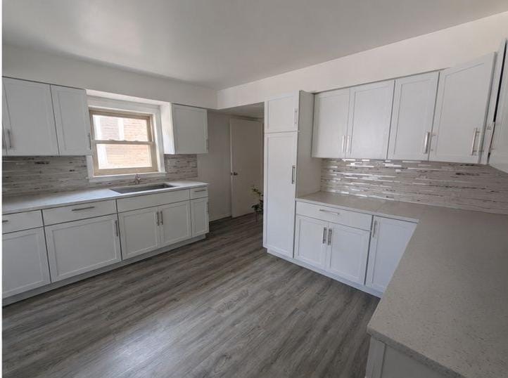 5137 N Menard Avenue Property Photo 10
