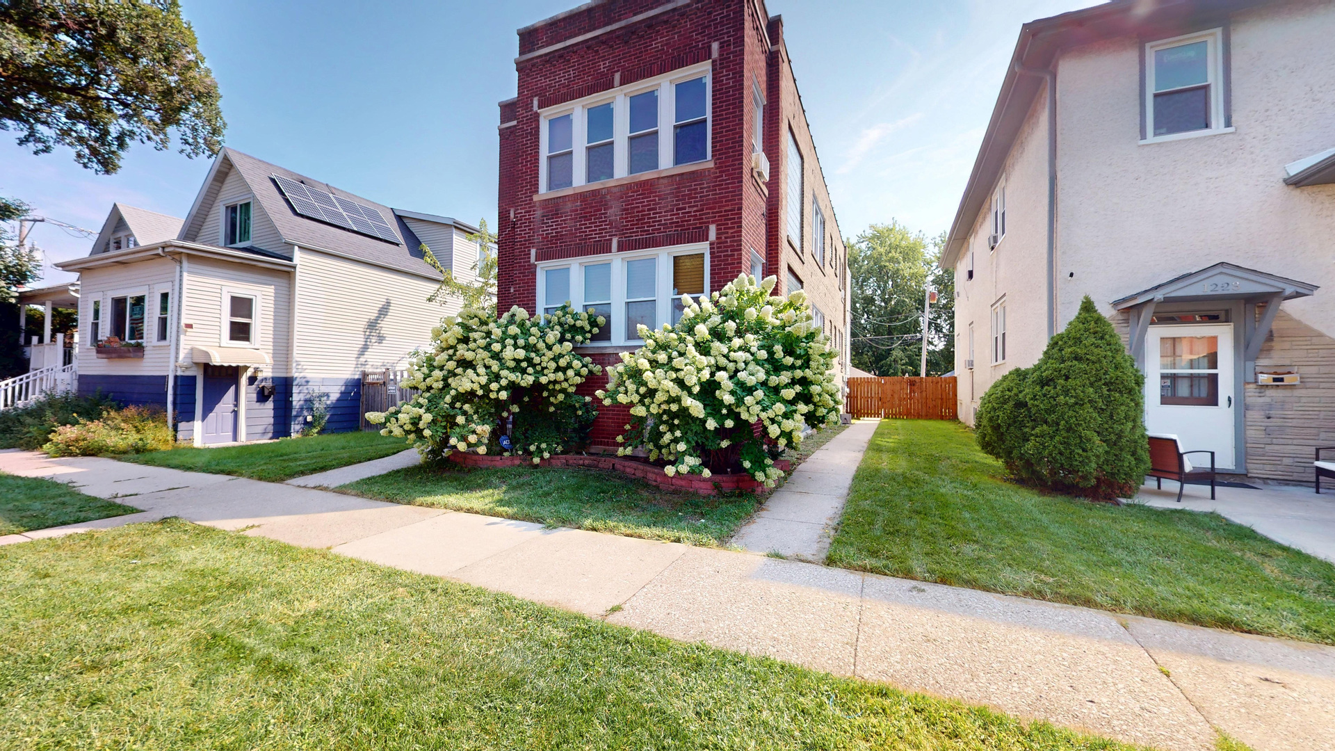 1221 Home Avenue Property Photo 3