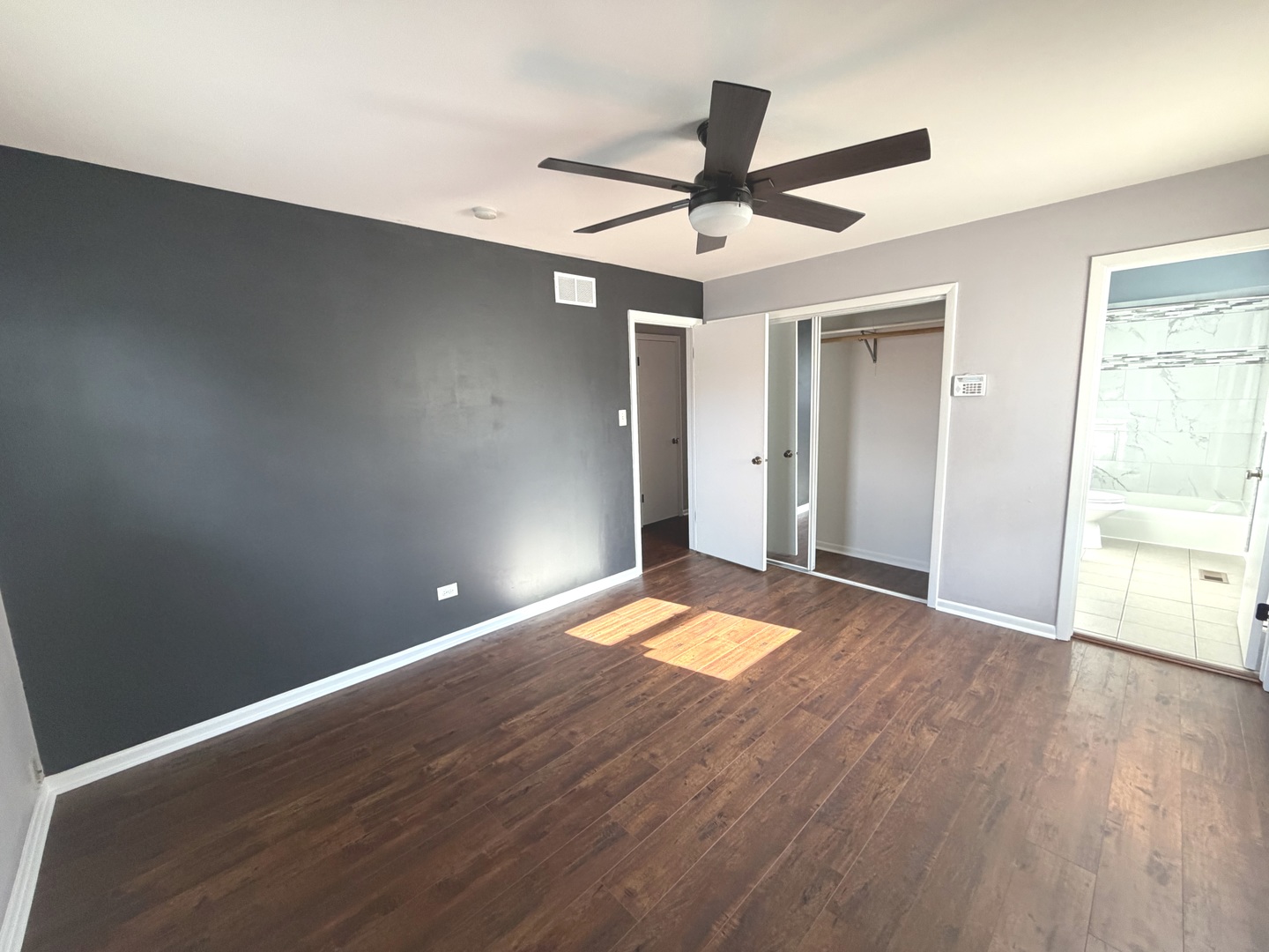 18960 Cedar Avenue Property Photo 11