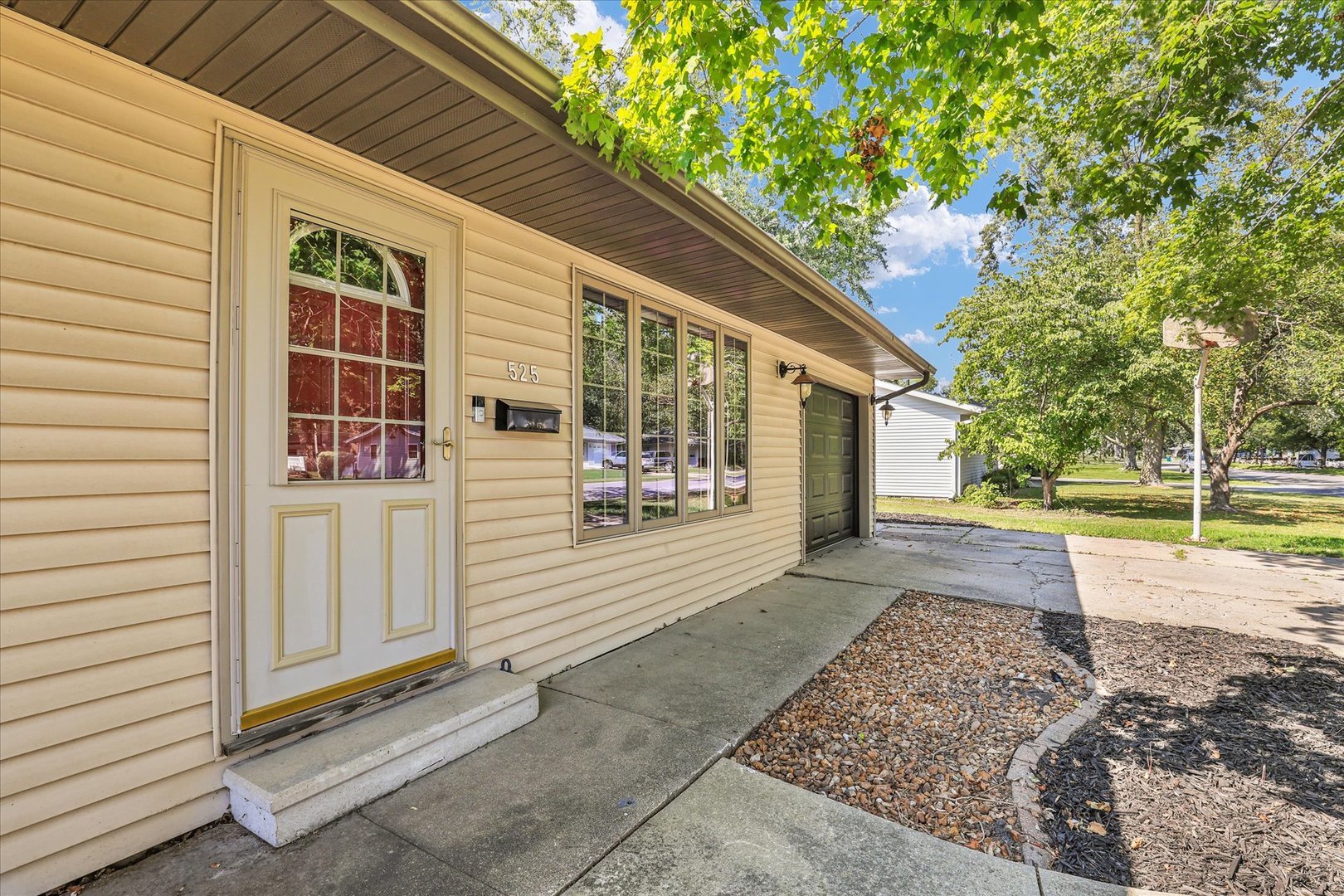 525 Orchard Lane Property Photo 8