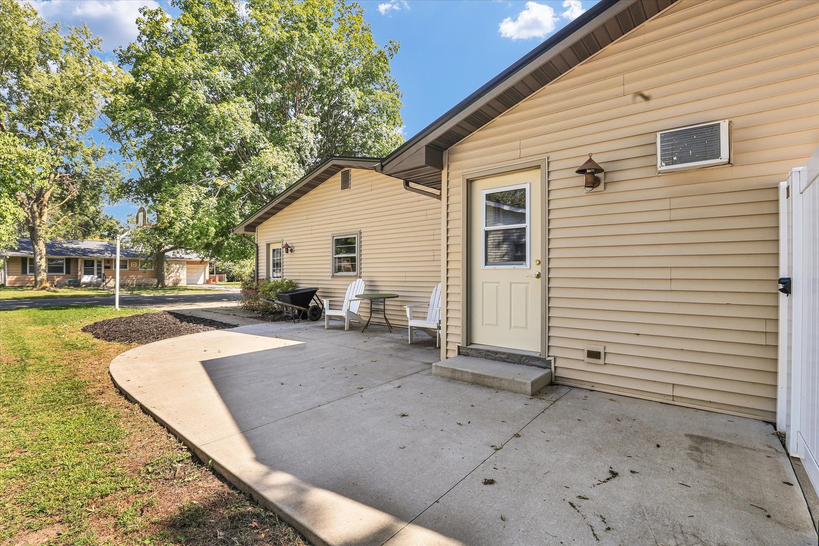 525 Orchard Lane Property Photo 43