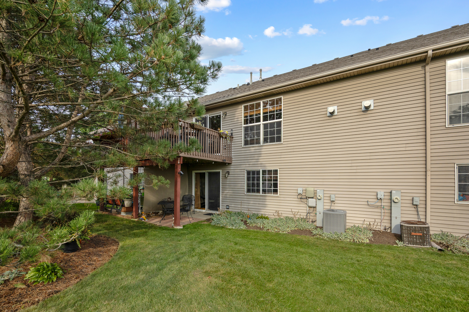 11143 Douglas Avenue Property Photo 23