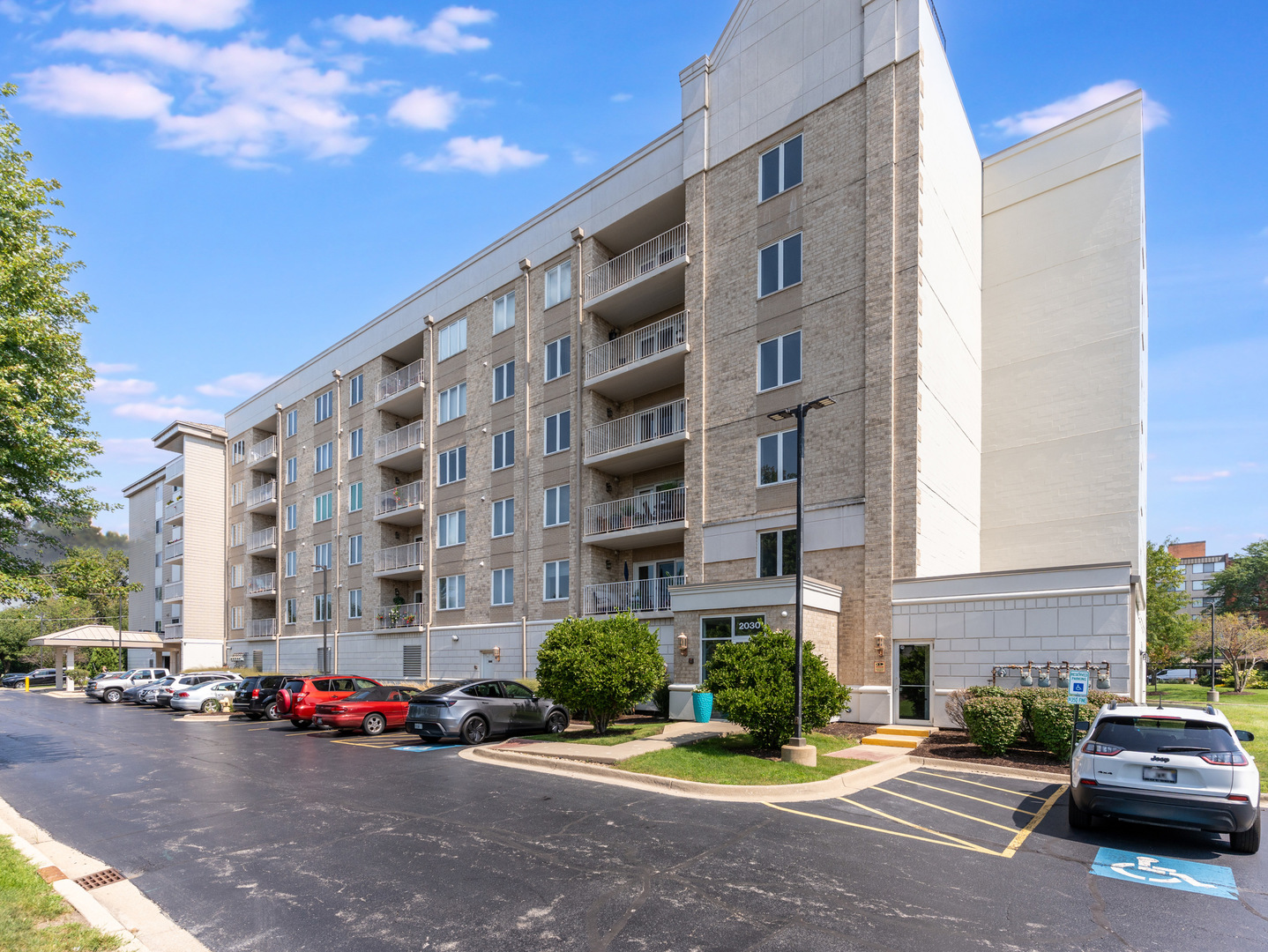 2030 Saint Regis Drive 412 Property Photo 1