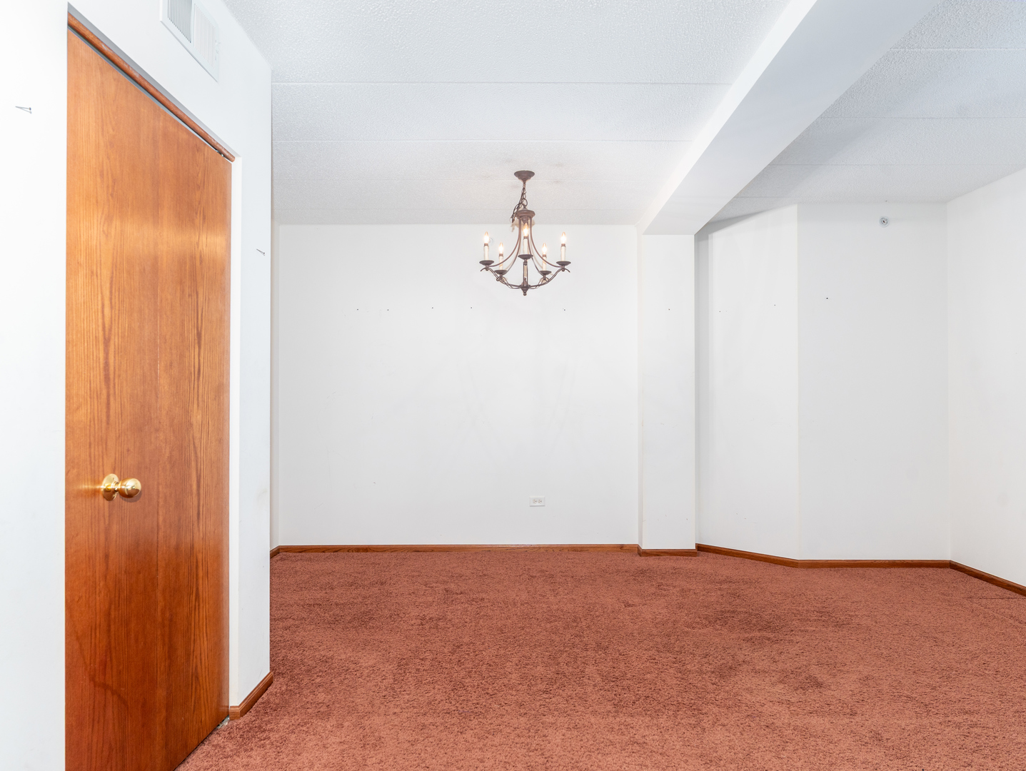 2030 Saint Regis Drive 412 Property Photo 7