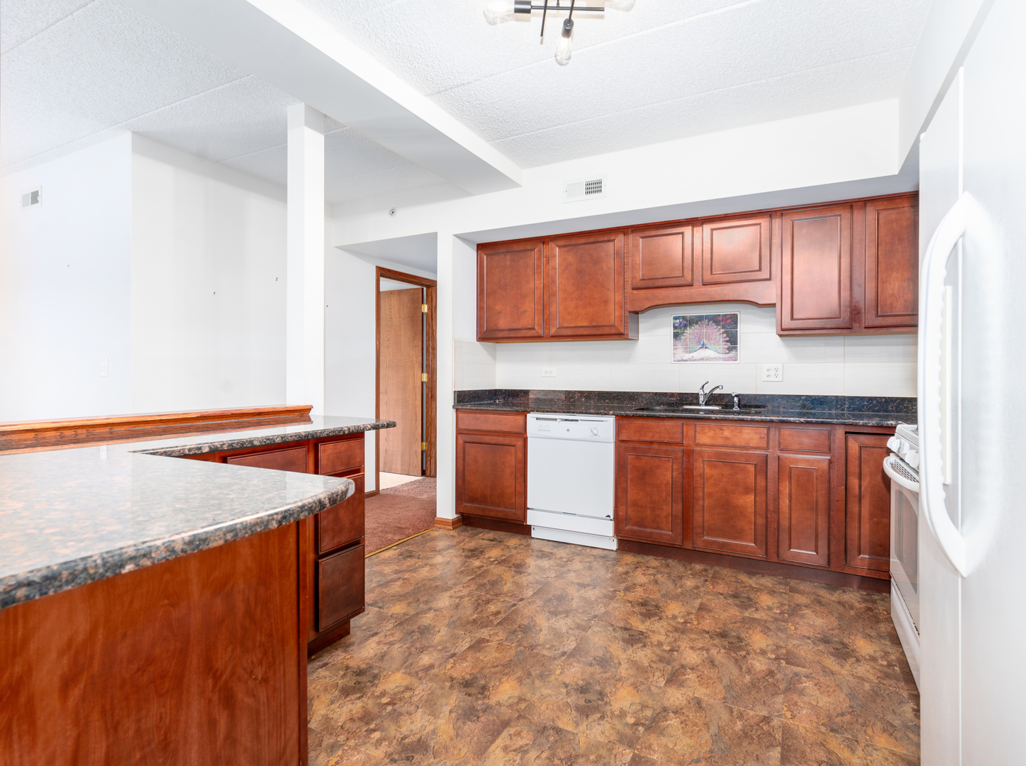2030 Saint Regis Drive 412 Property Photo 17