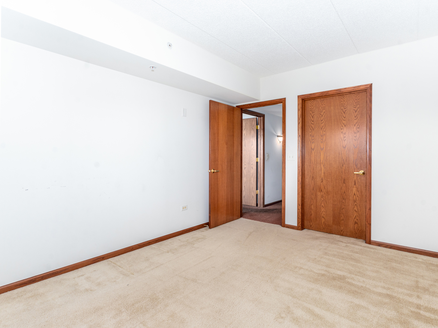 2030 Saint Regis Drive 412 Property Photo 28