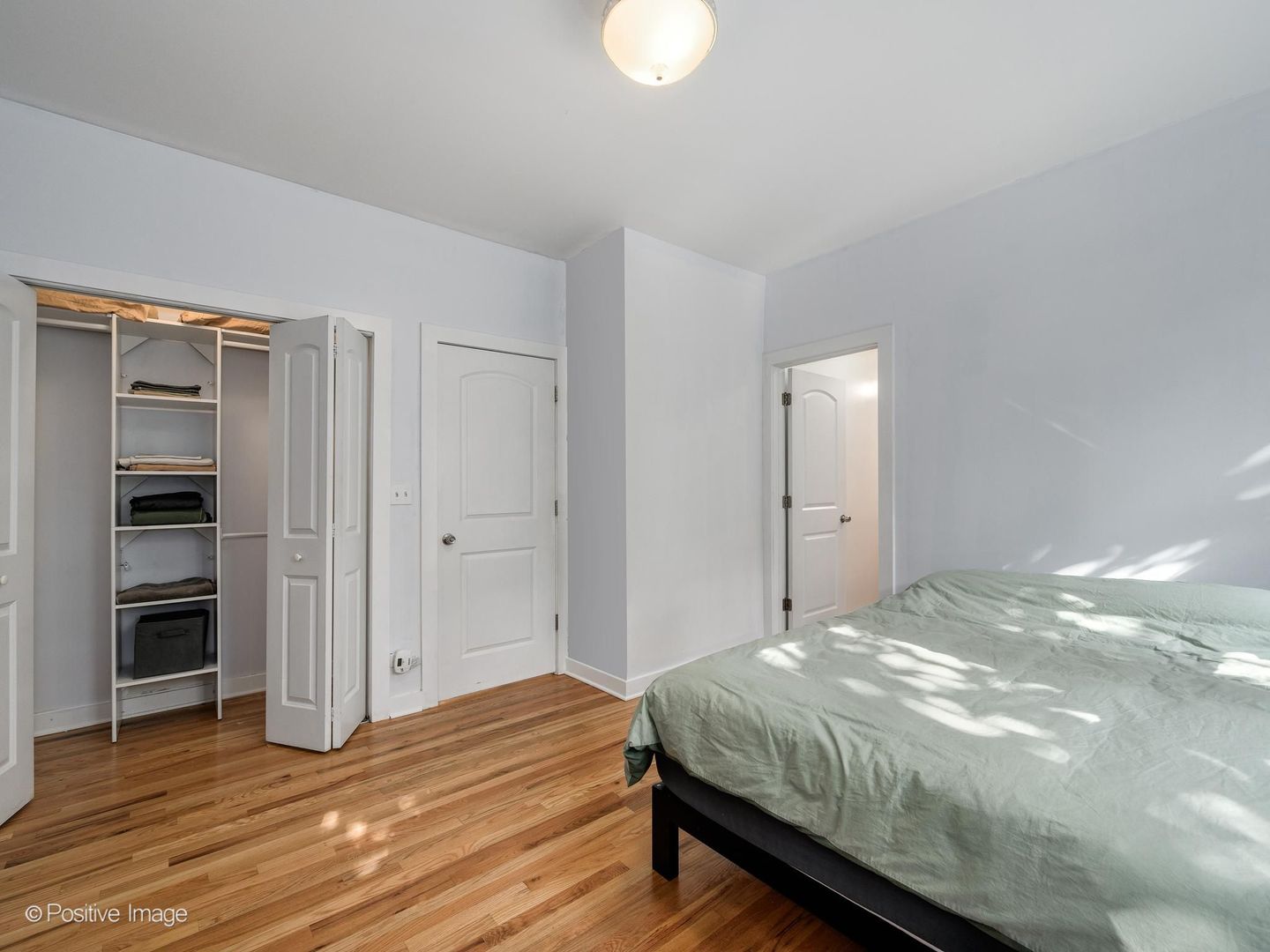 1430 N Maplewood Avenue 201 Property Photo 13