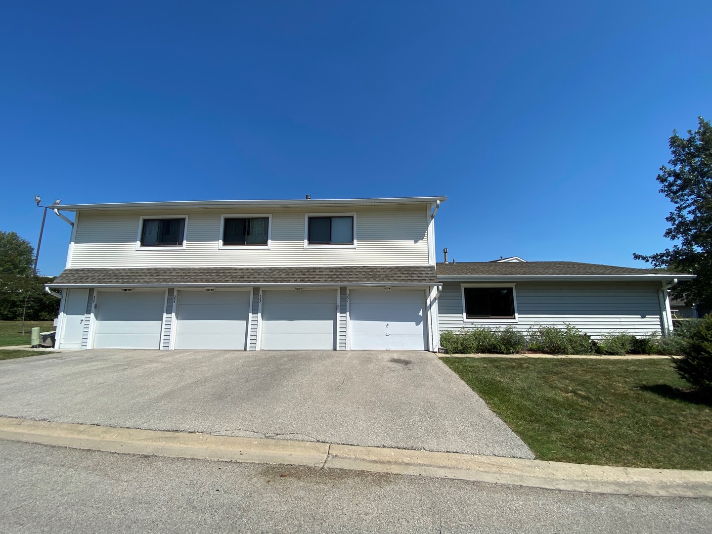 333 Regatta Point Property Photo 1