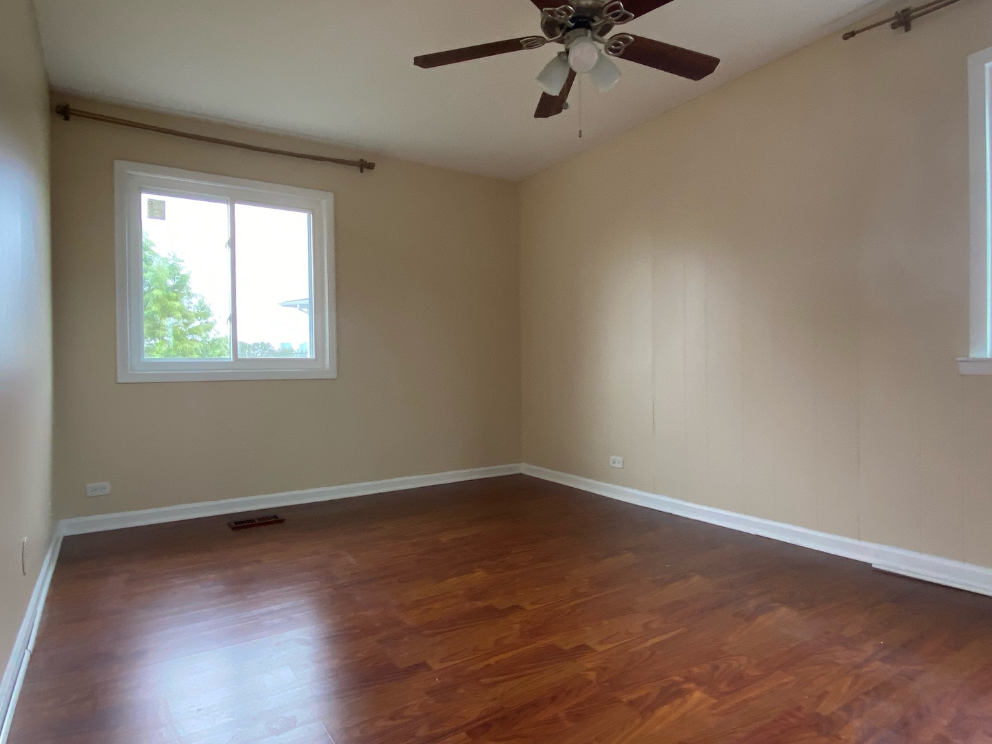 333 Regatta Point Property Photo 7