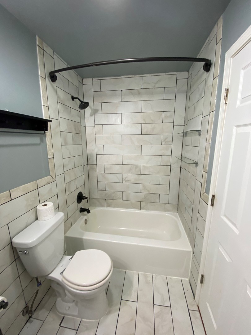 333 Regatta Point Property Photo 13