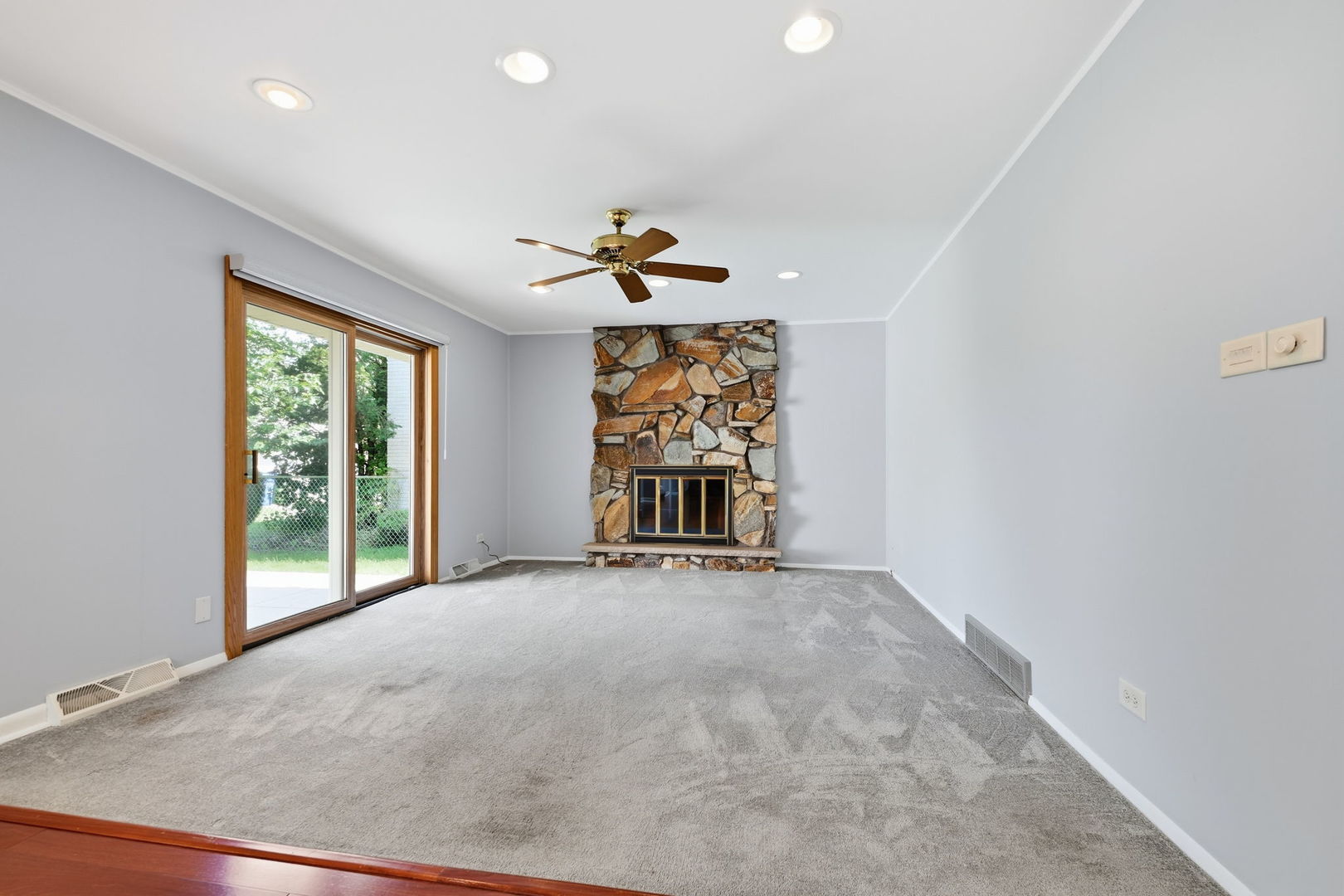 10313 S Cook Avenue Property Photo 6