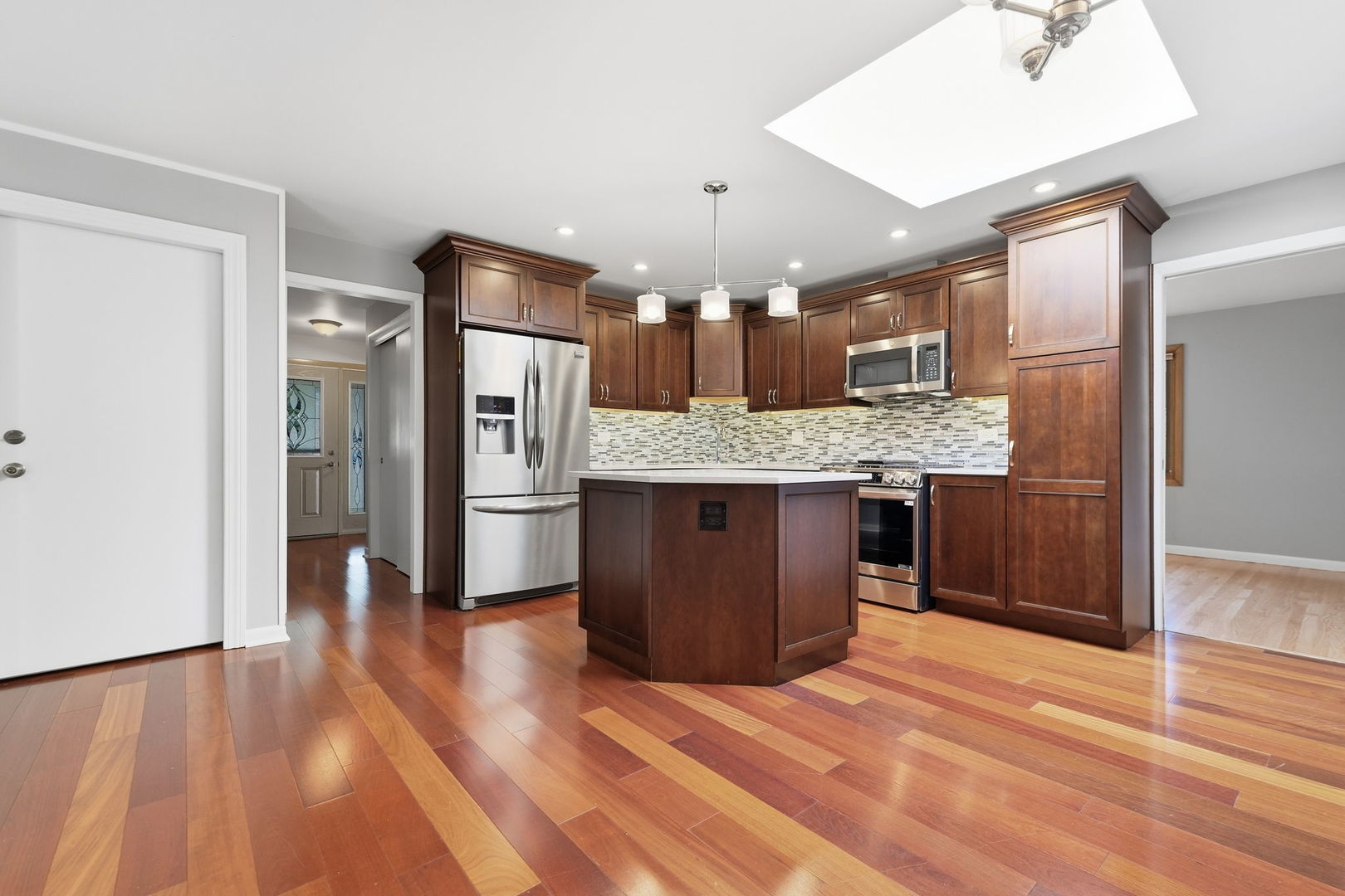 10313 S Cook Avenue Property Photo 10