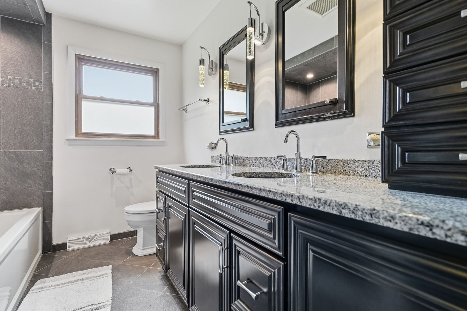 10313 S Cook Avenue Property Photo 19