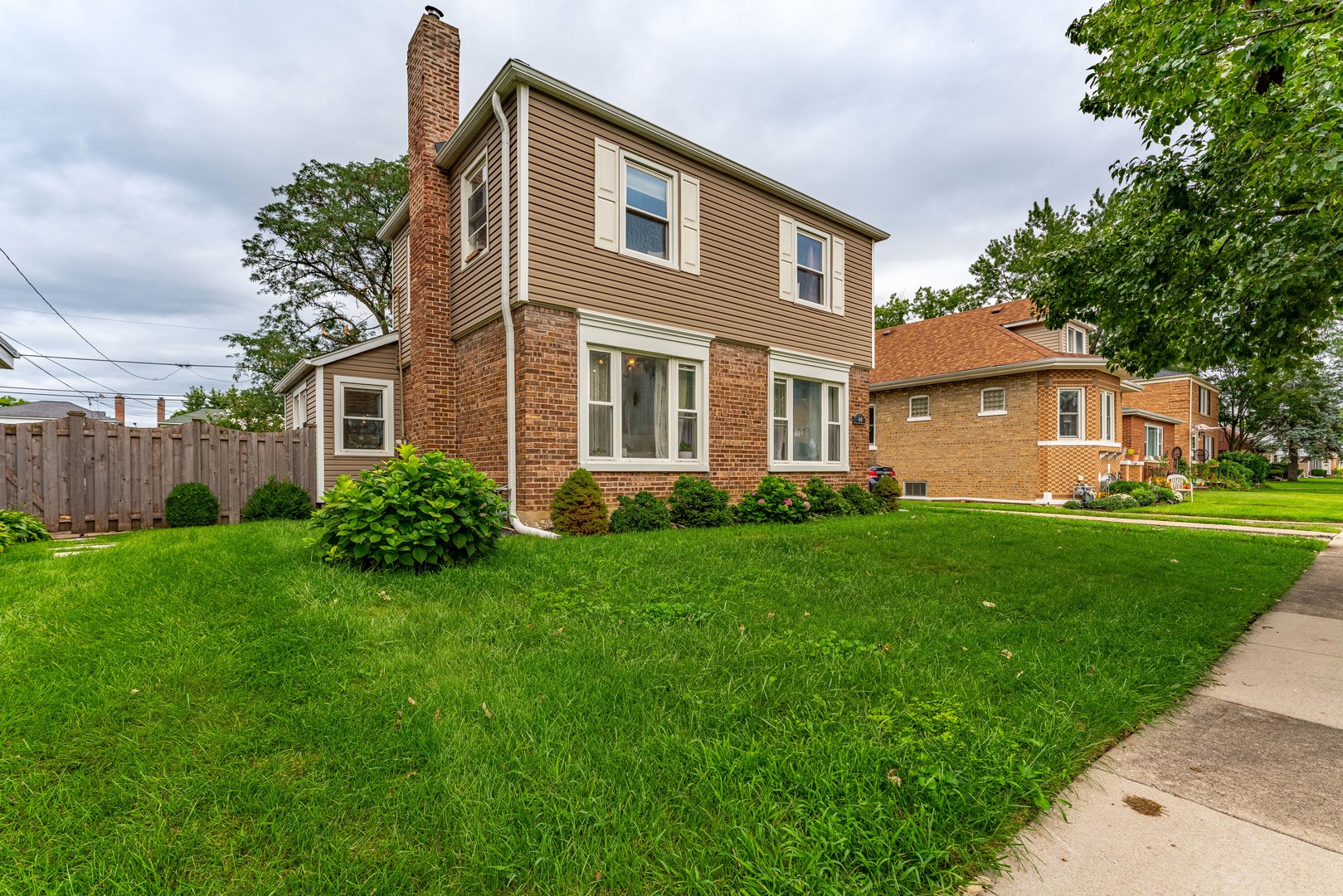 744 Manchester Avenue Property Photo 3