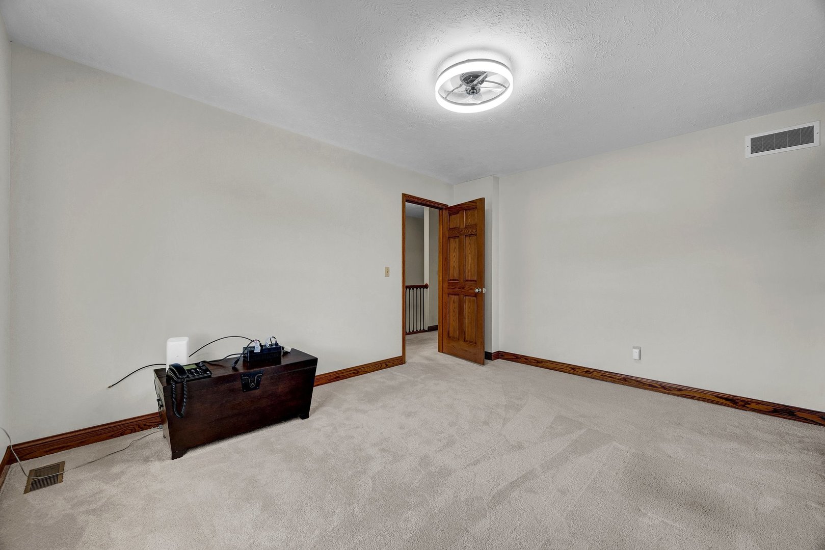 9 Chiswick Circle Property Photo 27