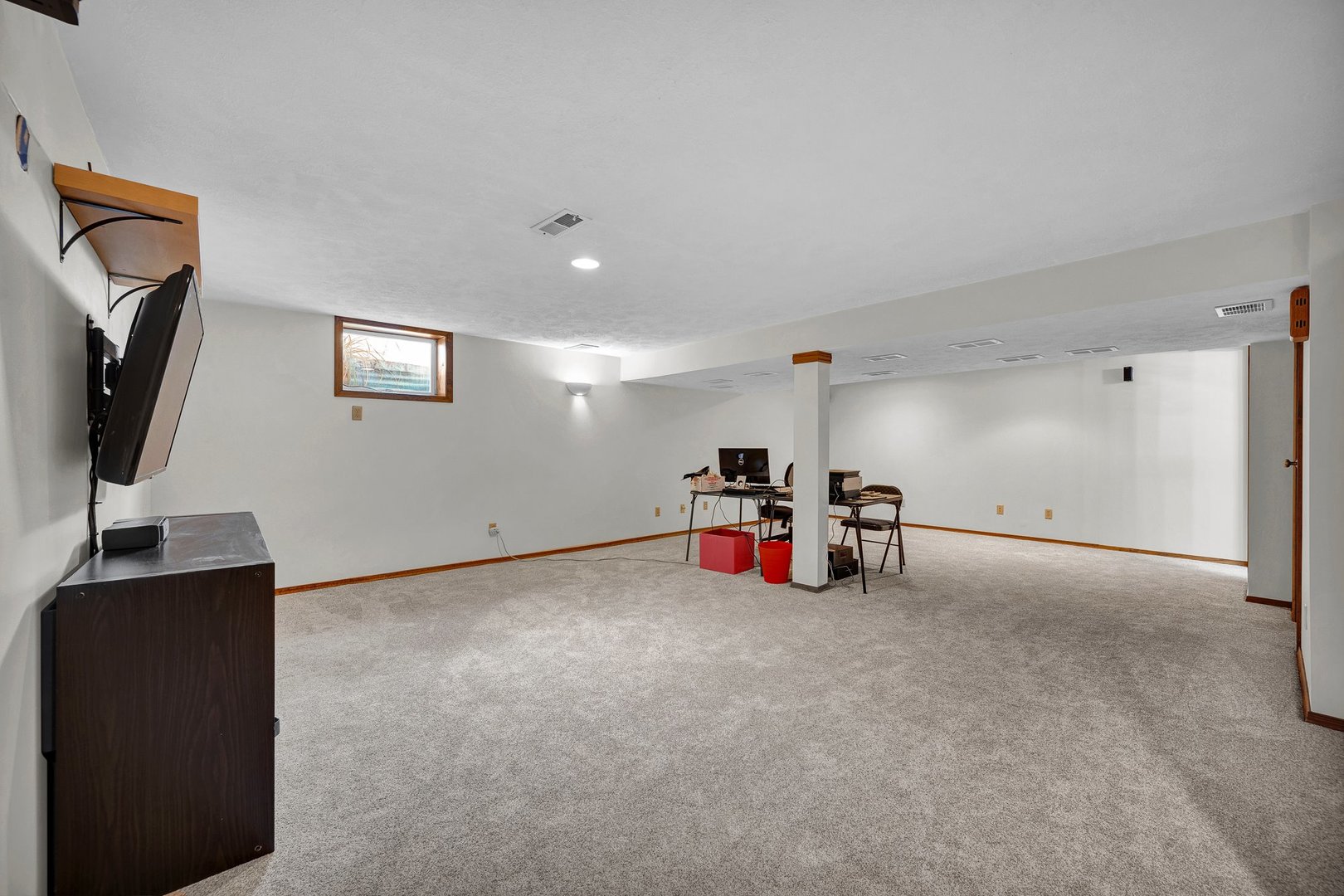 9 Chiswick Circle Property Photo 32