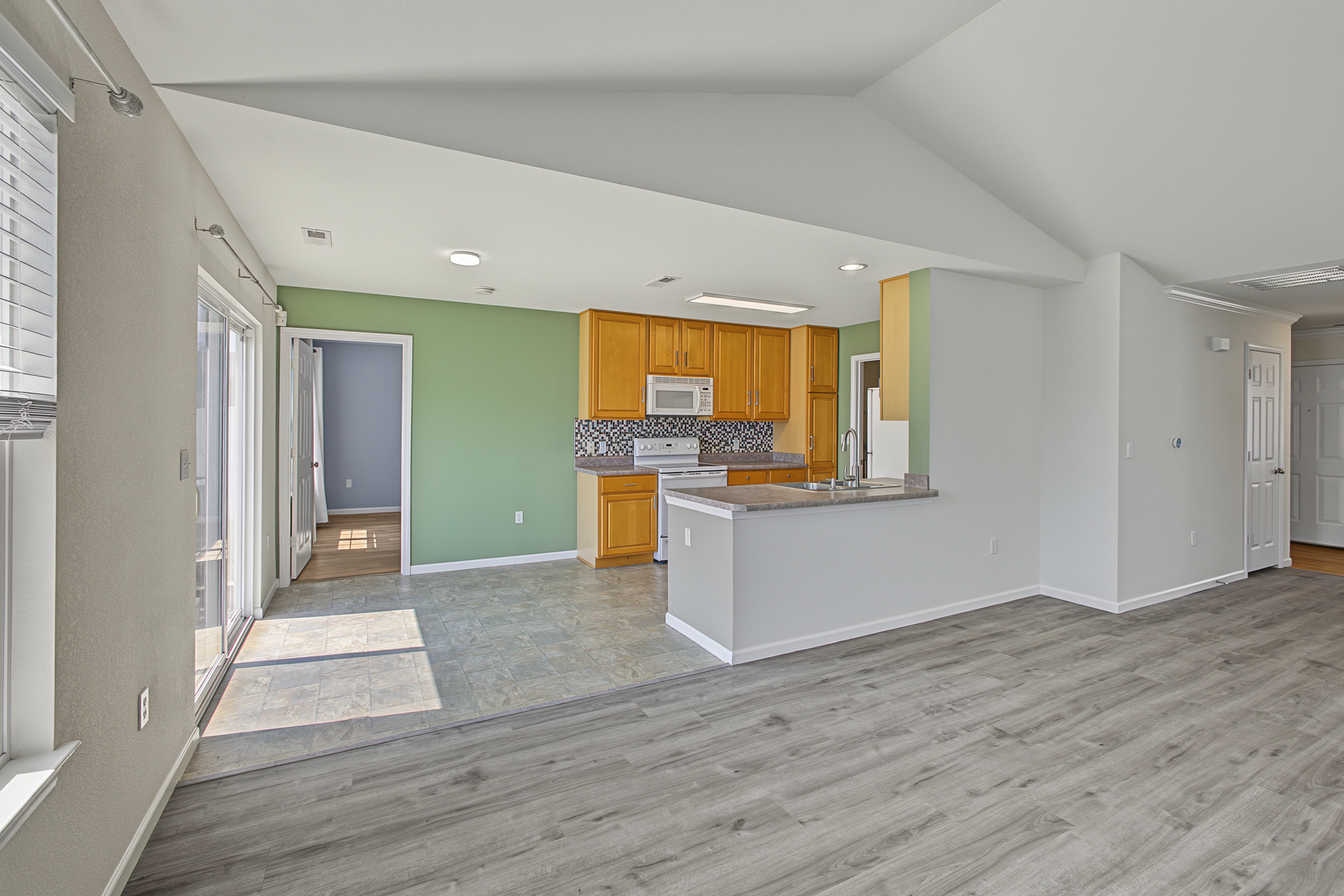 711 Lauterbur Lane Property Photo 17