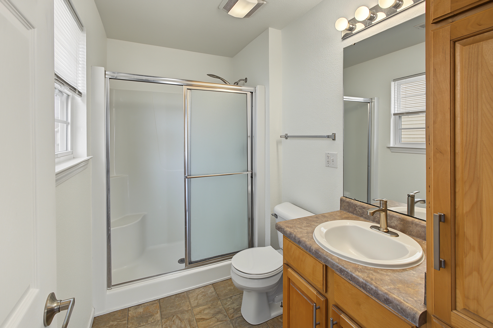 711 Lauterbur Lane Property Photo 25