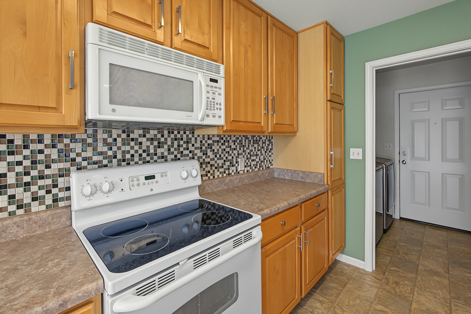 711 Lauterbur Lane Property Photo 31