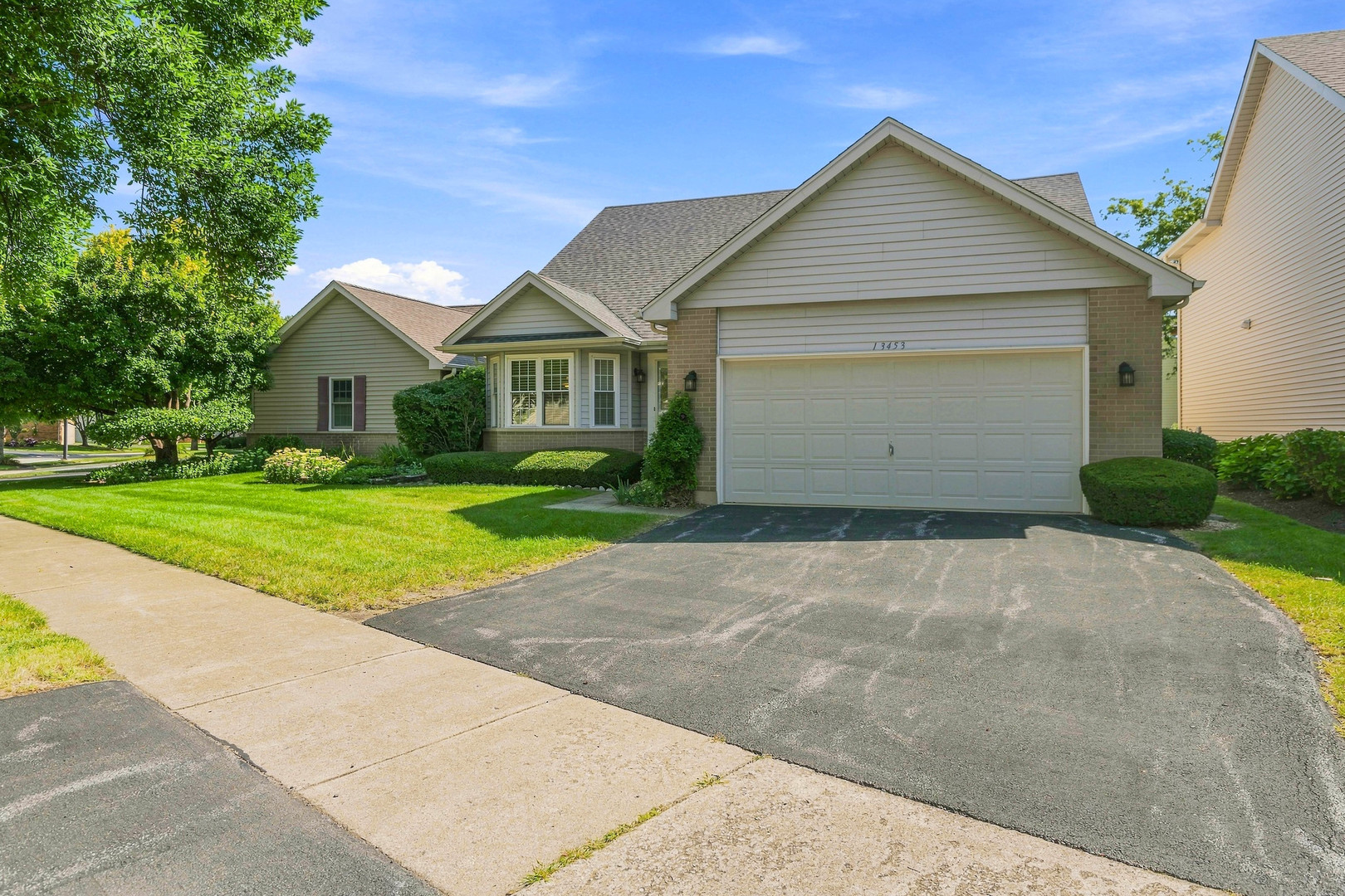 13453 S Redberry Circle Property Photo 2